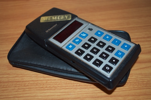 vintage_calculator_5071